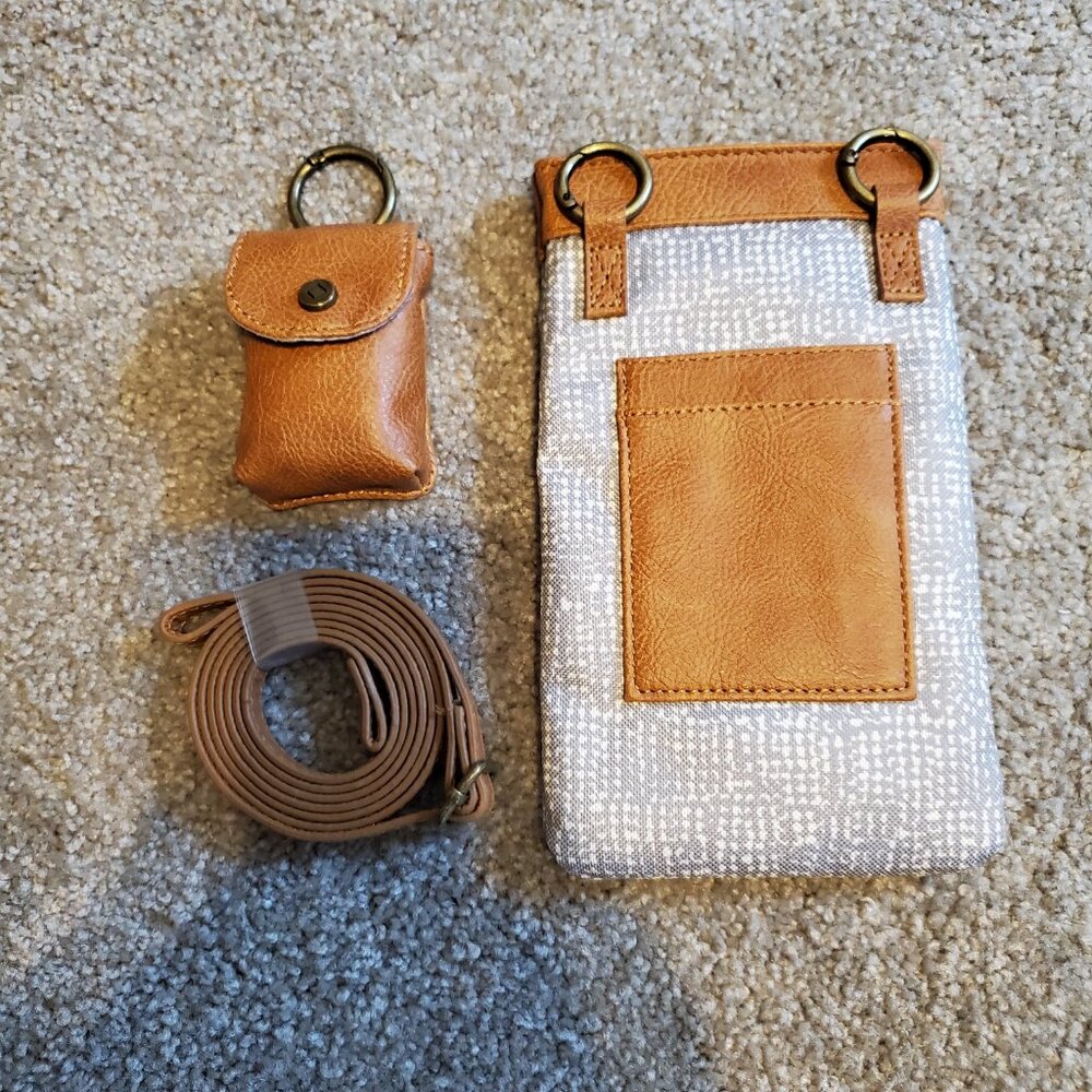 Thirty-One Dialed-In Phone Purse and Snap To It Pouch